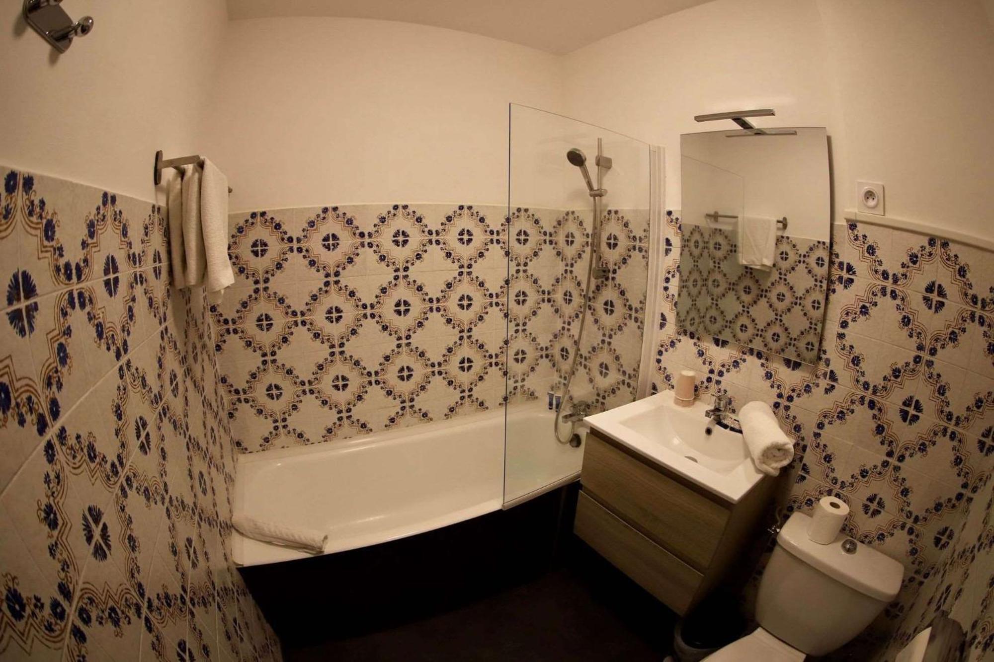 Brit Le Cygne Hotel