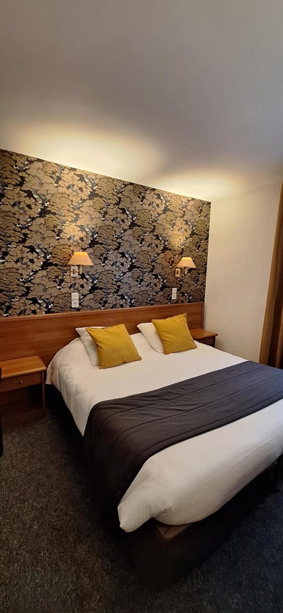 Hotel Brit Le Cygne Saint-Hilaire-du-Harcouet