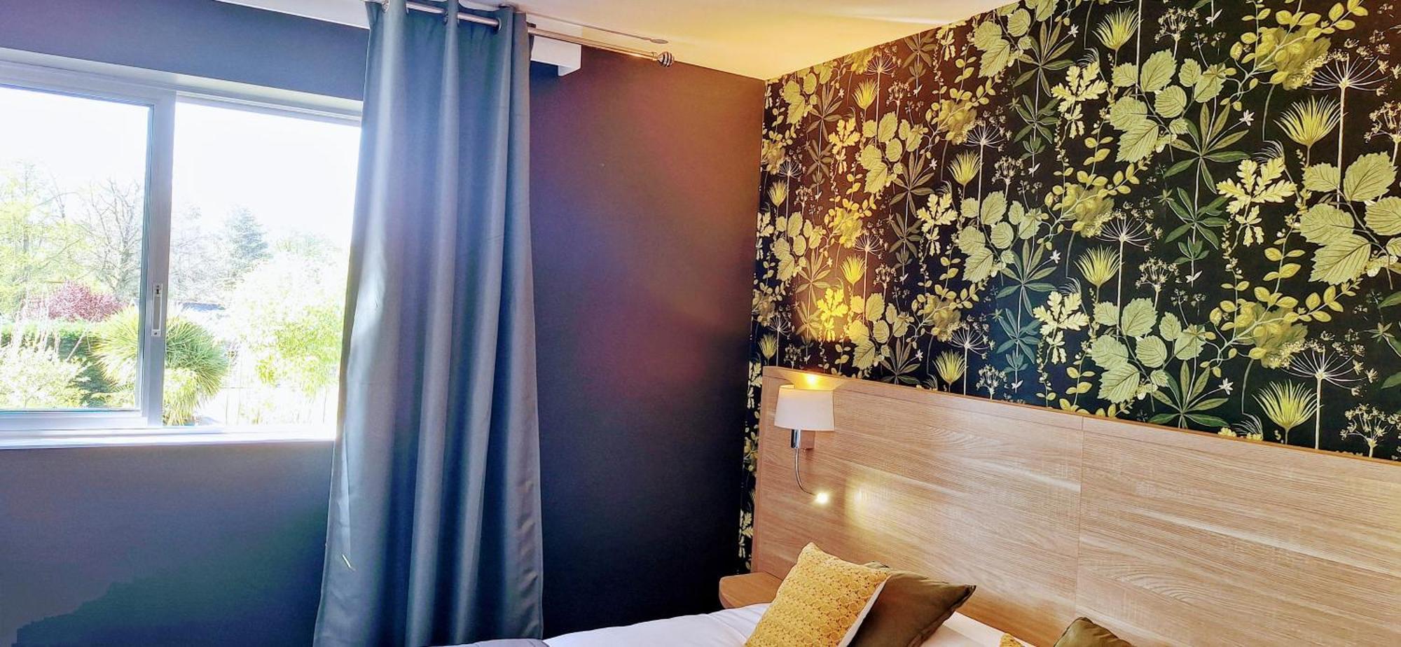 Brit Le Cygne Hotel 3*
