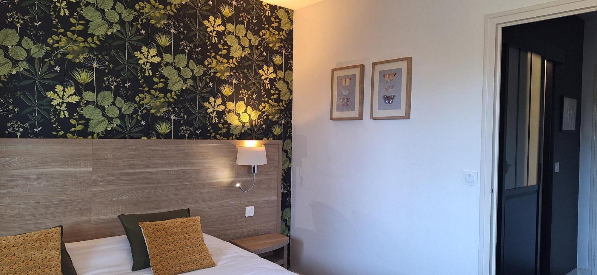 Brit Le Cygne Hotel 3*