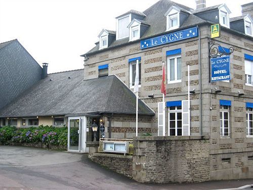 Brit Le Cygne Saint-Hilaire-du-Harcouet